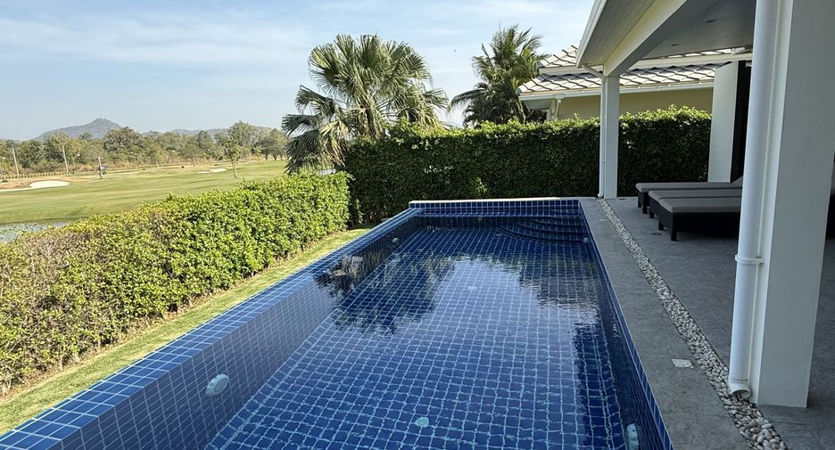 For rent 3 bedrooms villa in Hua Hin, Prachuap Khiri Khan