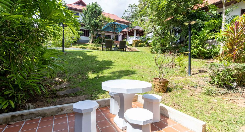 Villa en venta de 8 habitaciones en Mueang Phuket, Phuket