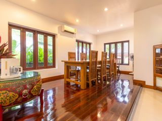 Villa en venta de 8 habitaciones en Mueang Phuket, Phuket