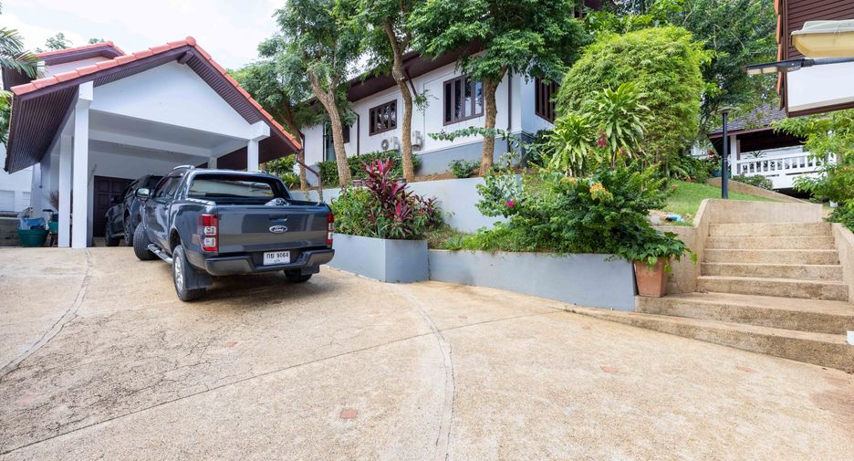 Villa en venta de 8 habitaciones en Mueang Phuket, Phuket