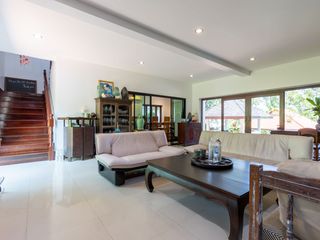 Villa en venta de 8 habitaciones en Mueang Phuket, Phuket