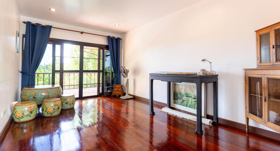 Villa en venta de 8 habitaciones en Mueang Phuket, Phuket