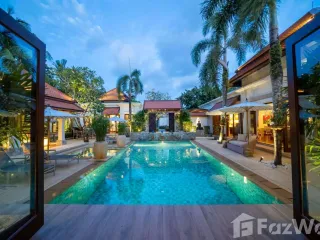 Villa en alquiler de 5 habitaciones en Thalang, Phuket