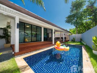 À louer 3 chambres villa à Mueang Phuket, Phuket