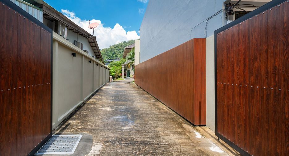 For sale 3 bedrooms villa in Kathu, Phuket