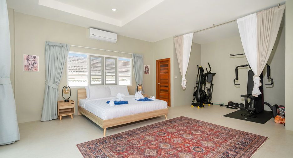 For sale 3 bedrooms villa in Kathu, Phuket