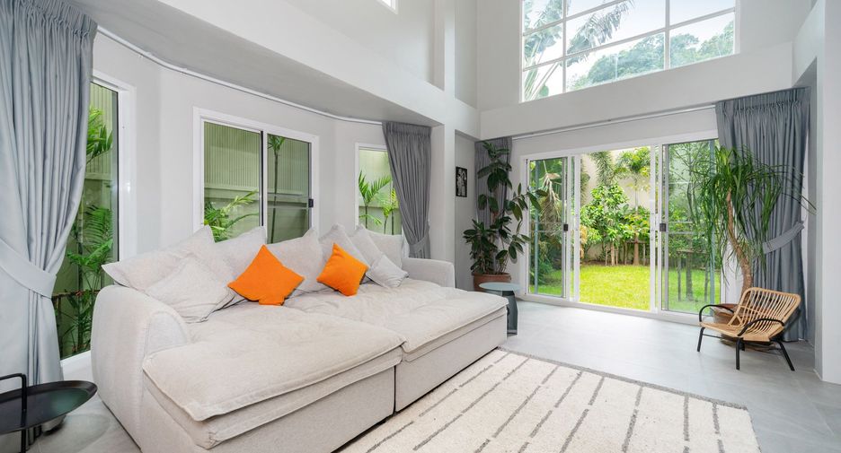 For sale 3 bedrooms villa in Kathu, Phuket