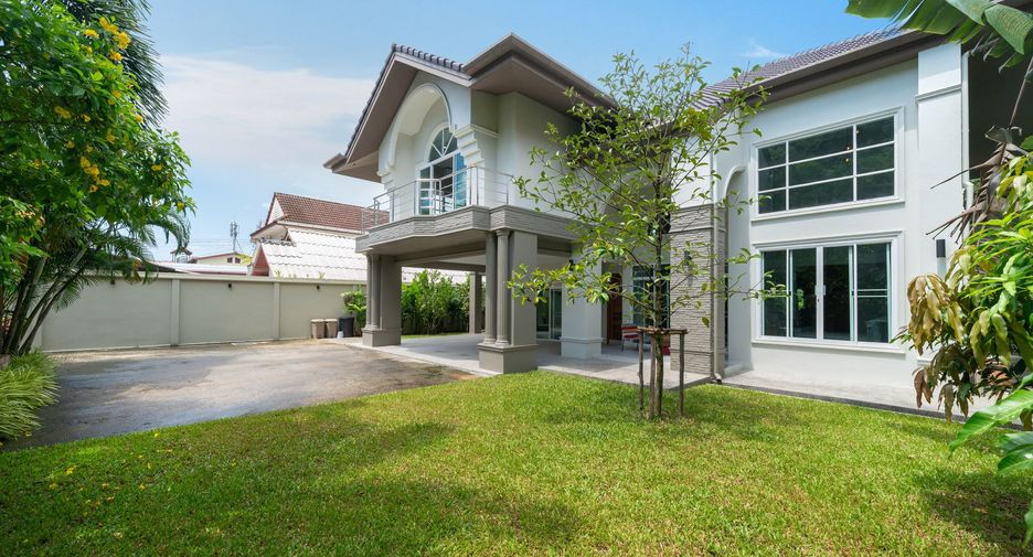 For sale 3 bedrooms villa in Kathu, Phuket