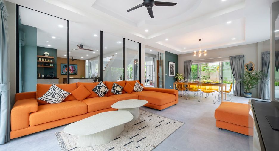 For sale 3 bedrooms villa in Kathu, Phuket