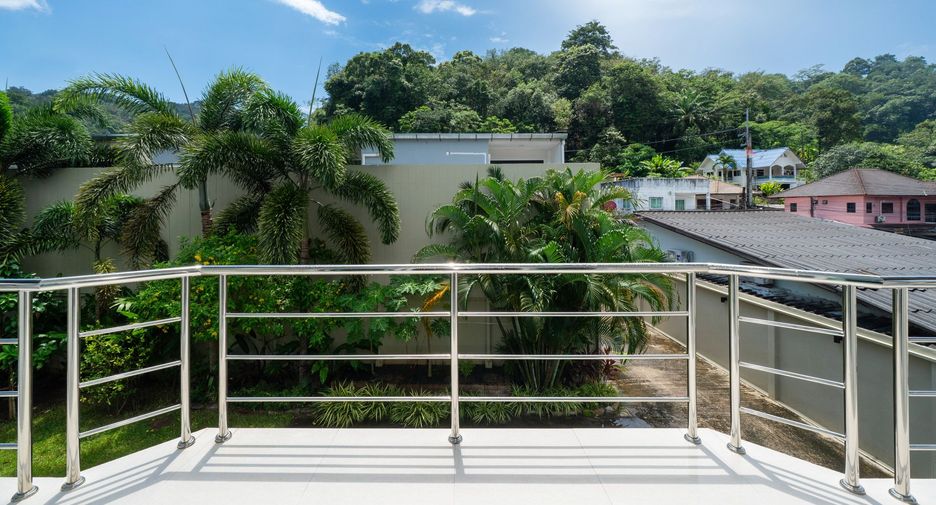 For sale 3 bedrooms villa in Kathu, Phuket