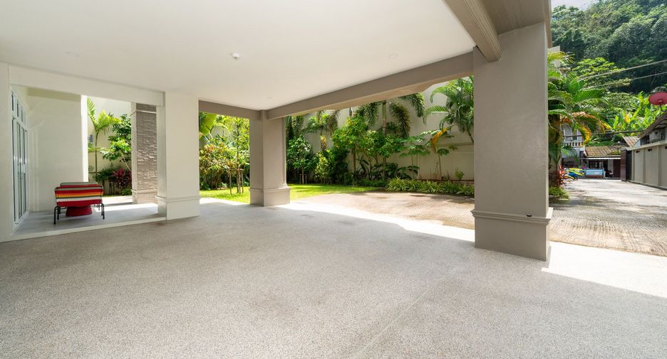 For sale 3 bedrooms villa in Kathu, Phuket