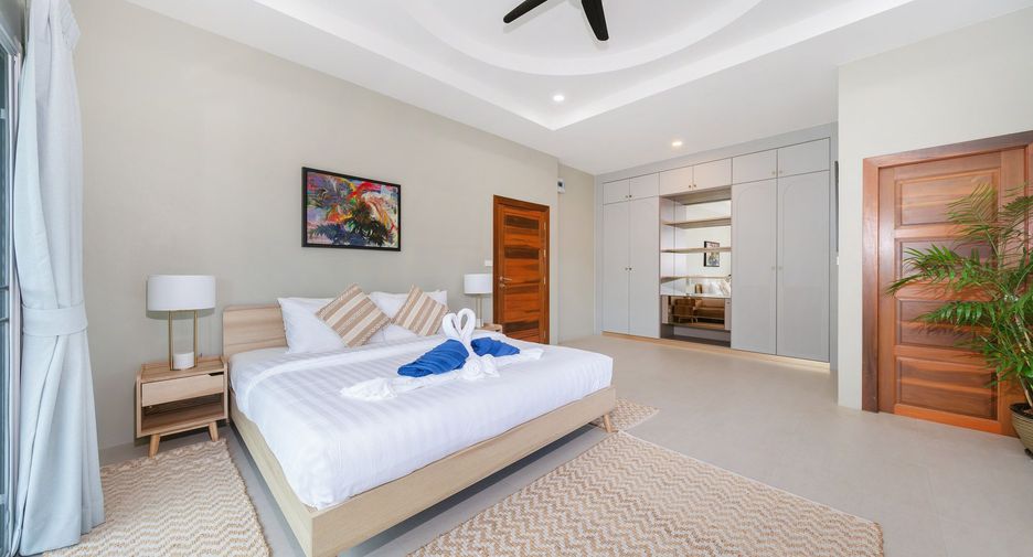 For sale 3 bedrooms villa in Kathu, Phuket