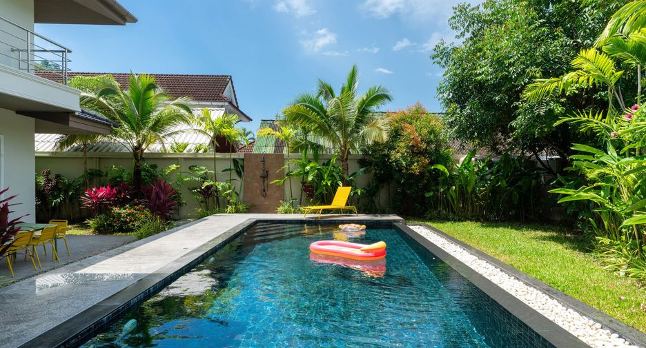 For sale 3 bedrooms villa in Kathu, Phuket