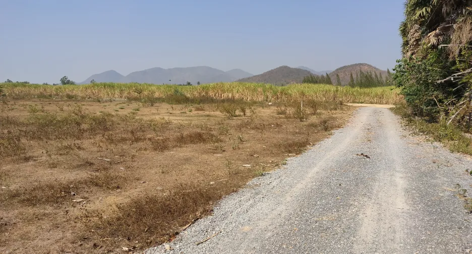 出售 土地 在 Cha-Am, Phetchaburi