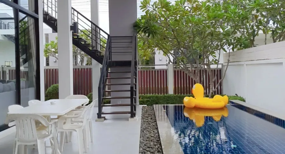 For rent 3 bedrooms villa in Hua Hin, Prachuap Khiri Khan