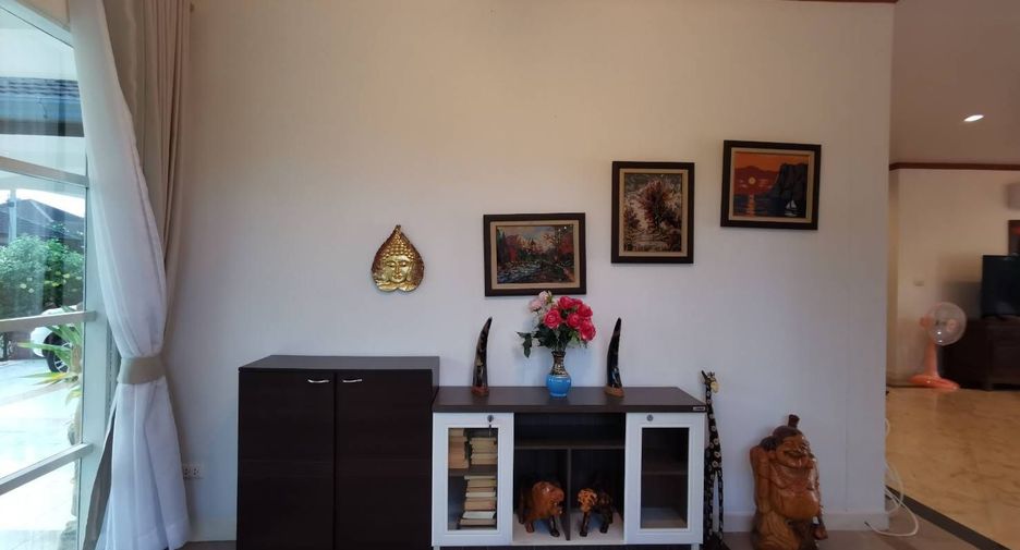 For rent 3 ベッドルーム villa in Hua Hin, Prachuap Khiri Khan