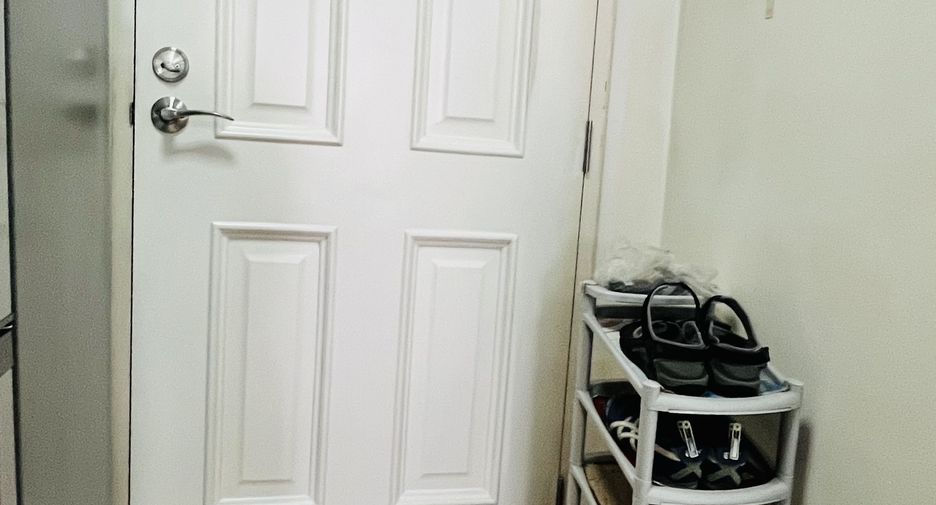 Wohnung zum Kauf mit Studio in Khlong Toei, Bangkok
