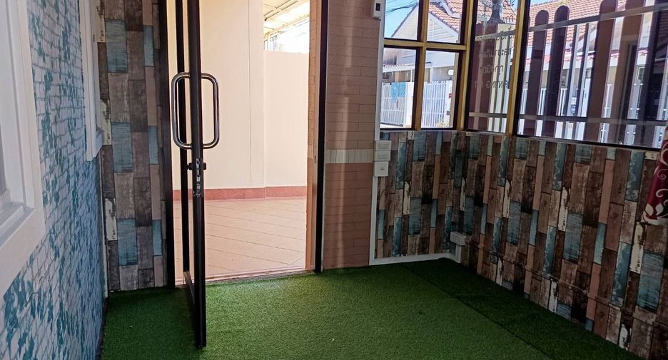 For rent 2 bedrooms house in Bang Lamung, Chonburi