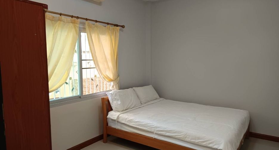 For rent 2 bedrooms house in Bang Lamung, Chonburi