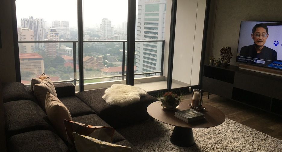 For sale and for rent 2 bedrooms condo in Watthana, Bangkok