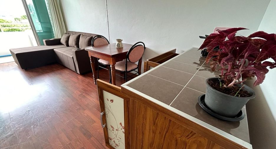 For rent 2 bedrooms apartment in Mueang Phuket, Phuket