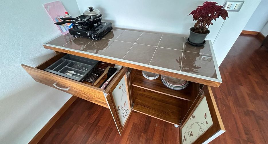 For rent 2 bedrooms apartment in Mueang Phuket, Phuket