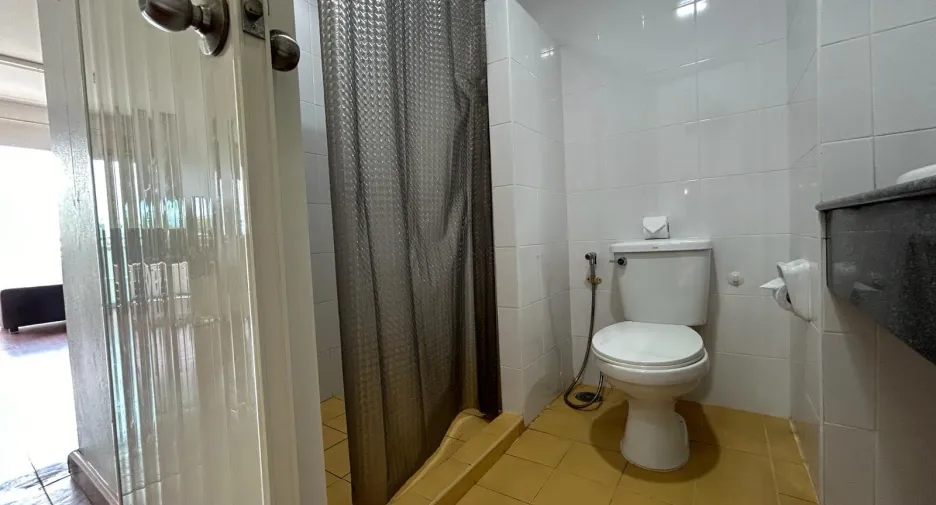 For rent 2 bedrooms apartment in Mueang Phuket, Phuket