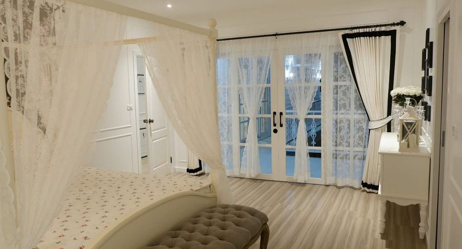 For sale 5 bedrooms house in Thalang, Phuket