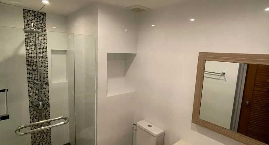 For rent 2 bedrooms condo in Mueang Phuket, Phuket