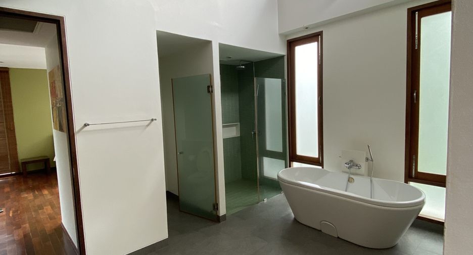 À vendre et à louer 3 chambres villa à Pran Buri, Prachuap Khiri Khan