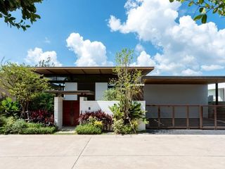 Villa zum Kauf und zur Miete mit 4 Zimmer in Thalang, Phuket