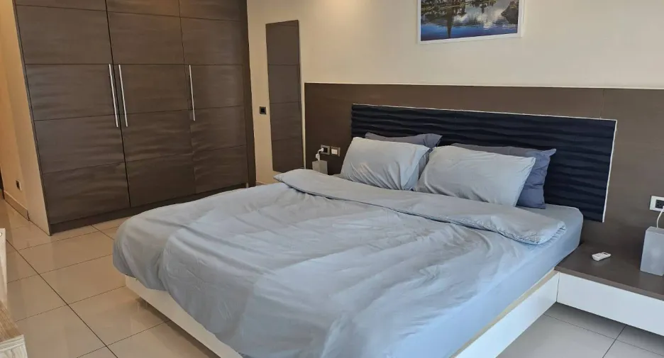 For rent 2 bedrooms condo in Bang Lamung, Chonburi