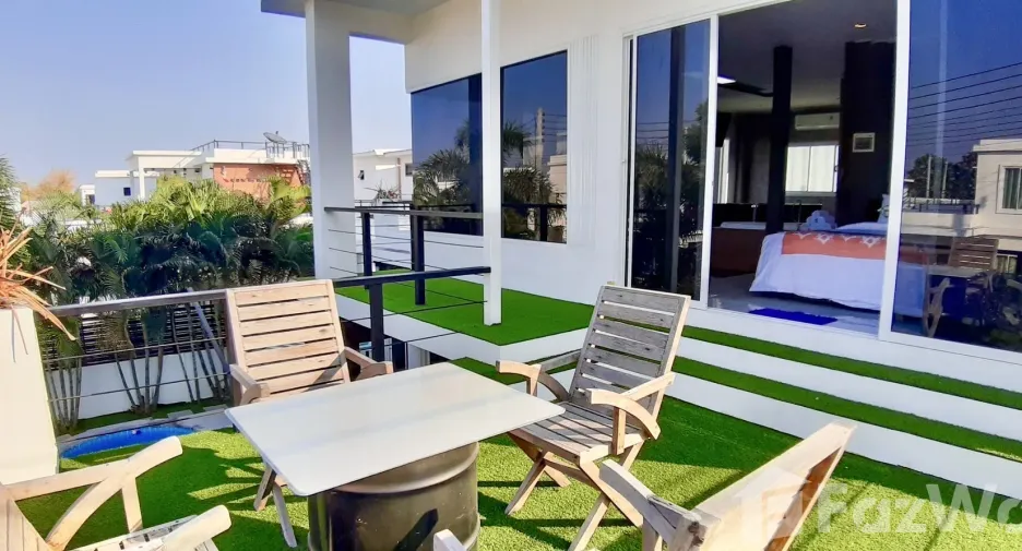 For rent 4 bedrooms villa in Hua Hin, Prachuap Khiri Khan