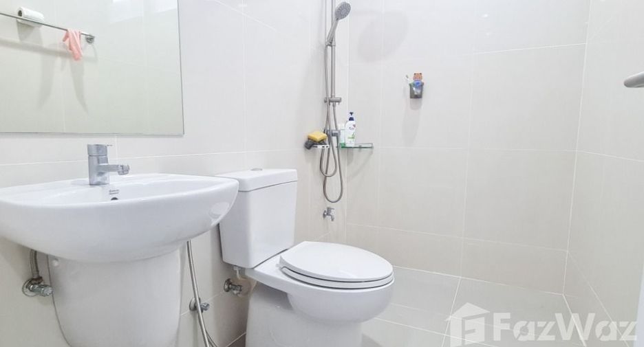 For sale and for rent 5 bedrooms house in Khlong Sam Wa, Bangkok