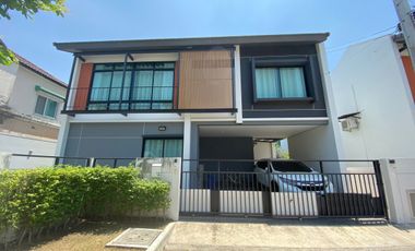For sale and for rent 5 bedrooms house in Khlong Sam Wa, Bangkok