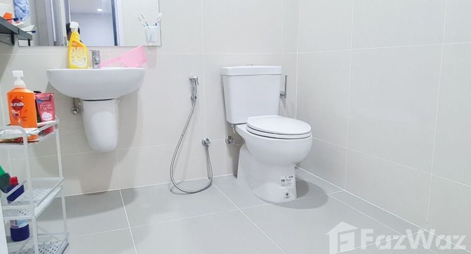 For sale and for rent 5 bedrooms house in Khlong Sam Wa, Bangkok