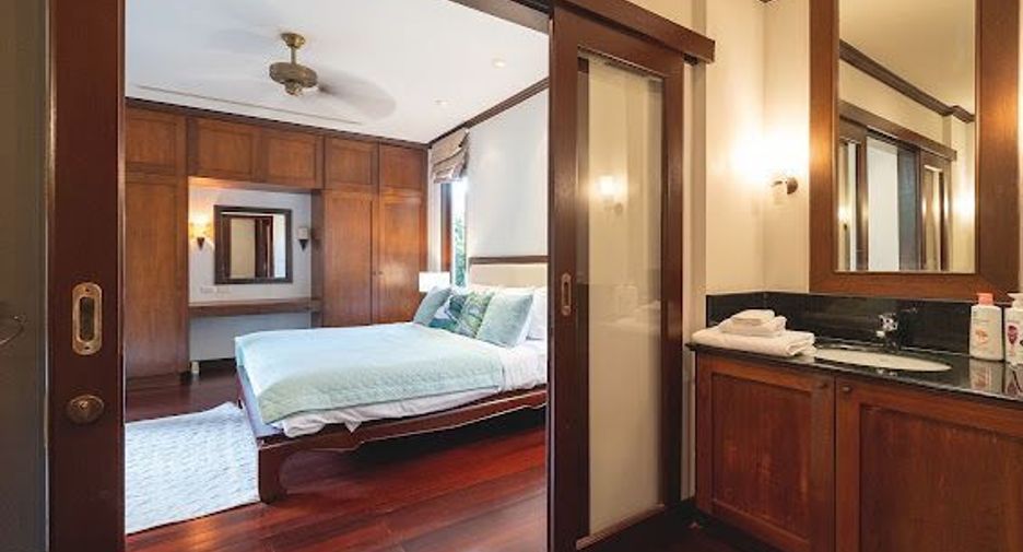 Villa zur Miete mit 5 Zimmer in Thalang, Phuket