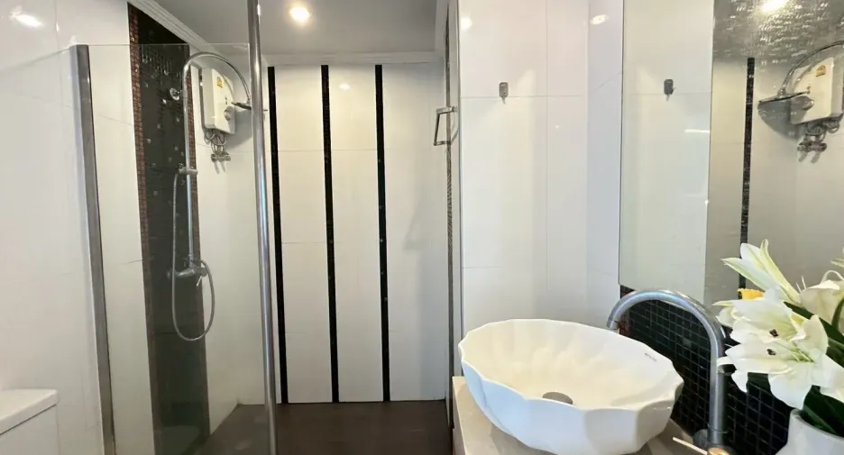 Wohnung zur Miete mit 1 Zimmer in Bang Lamung, Chonburi