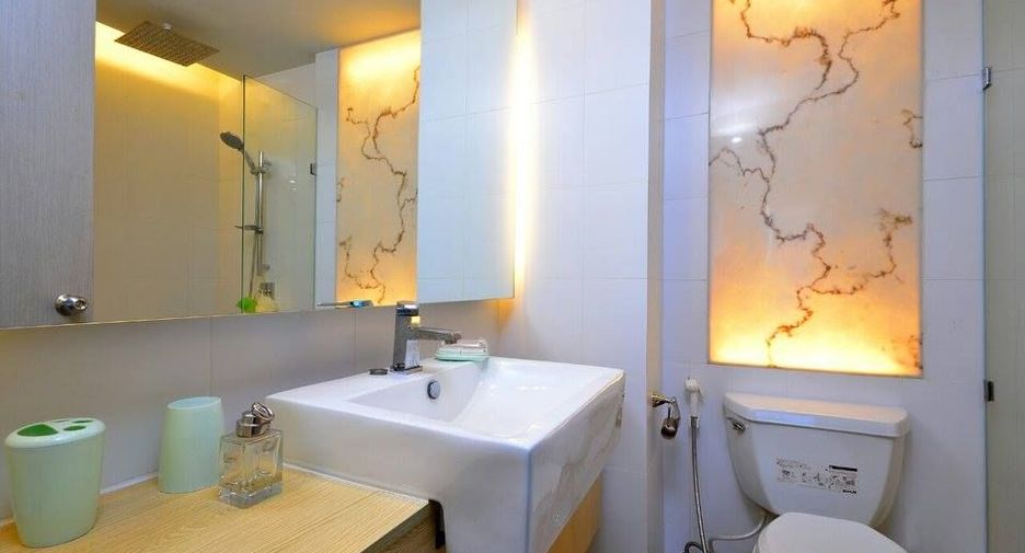 Wohnung zur Miete mit 2 Zimmer in Bang Lamung, Chonburi