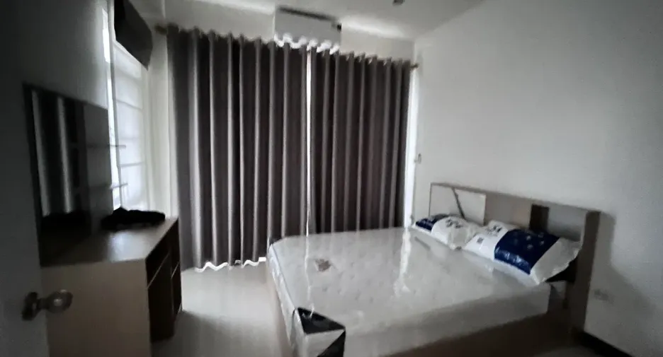 For rent 2 bedrooms townhouse in Thalang, Phuket