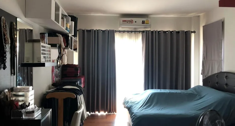 出租 4 卧室 独立屋 在 San Sai, Chiang Mai