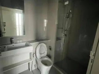 出售 1 卧室 公寓 在 Thon Buri, 曼谷