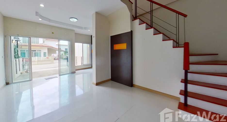 For sale 2 bedrooms townhouse in San Kamphaeng, Chiang Mai