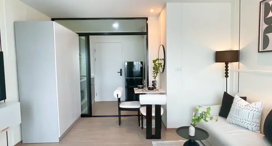 For sale 1 bed condo in Min Buri, Bangkok