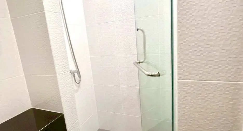 For sale 1 bed condo in Min Buri, Bangkok