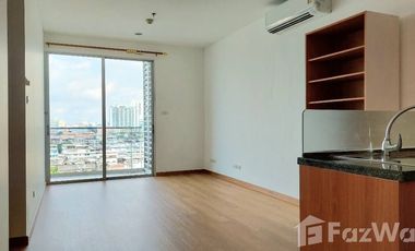 Продажа 1 кровать кондо в Кхлонг Сан, Бангкок