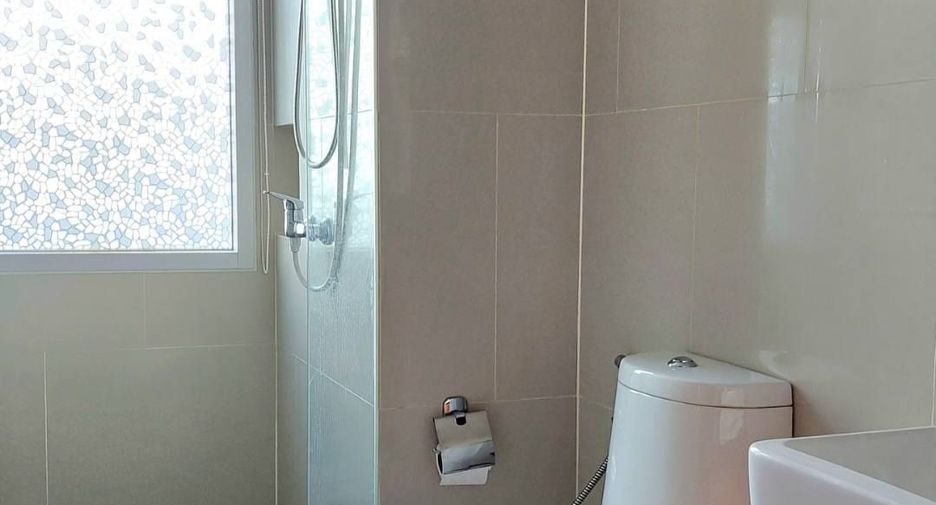 For sale 1 bed condo in Khlong San, Bangkok