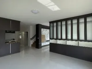 出售 4 卧室 独立屋 在 San Kamphaeng, Chiang Mai