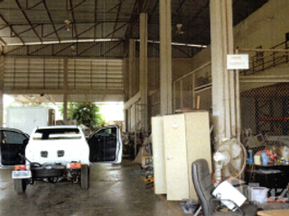For sale 3 bedrooms retail Space in Mueang Samut Sakhon, Samut Sakhon