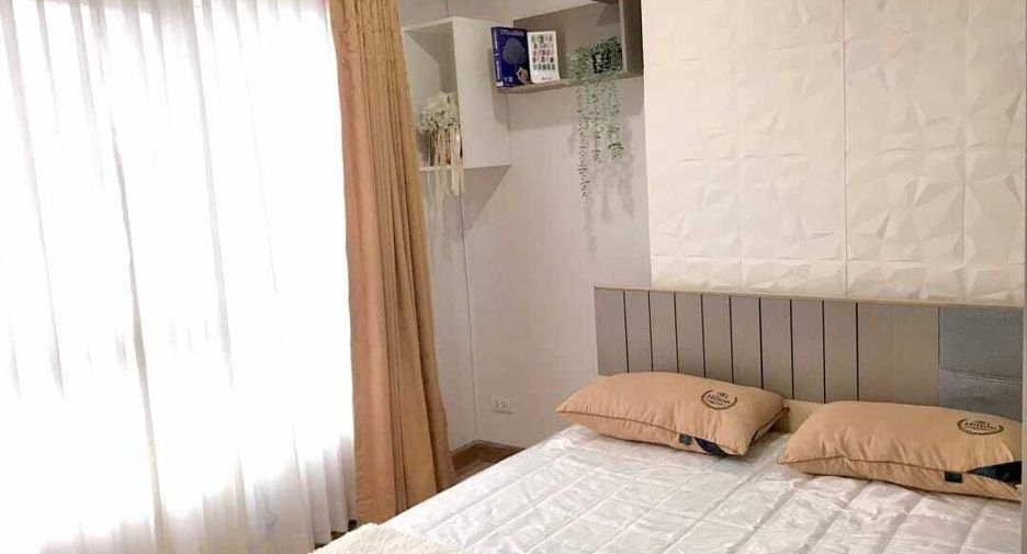 For sale 1 bed condo in Phra Khanong, Bangkok